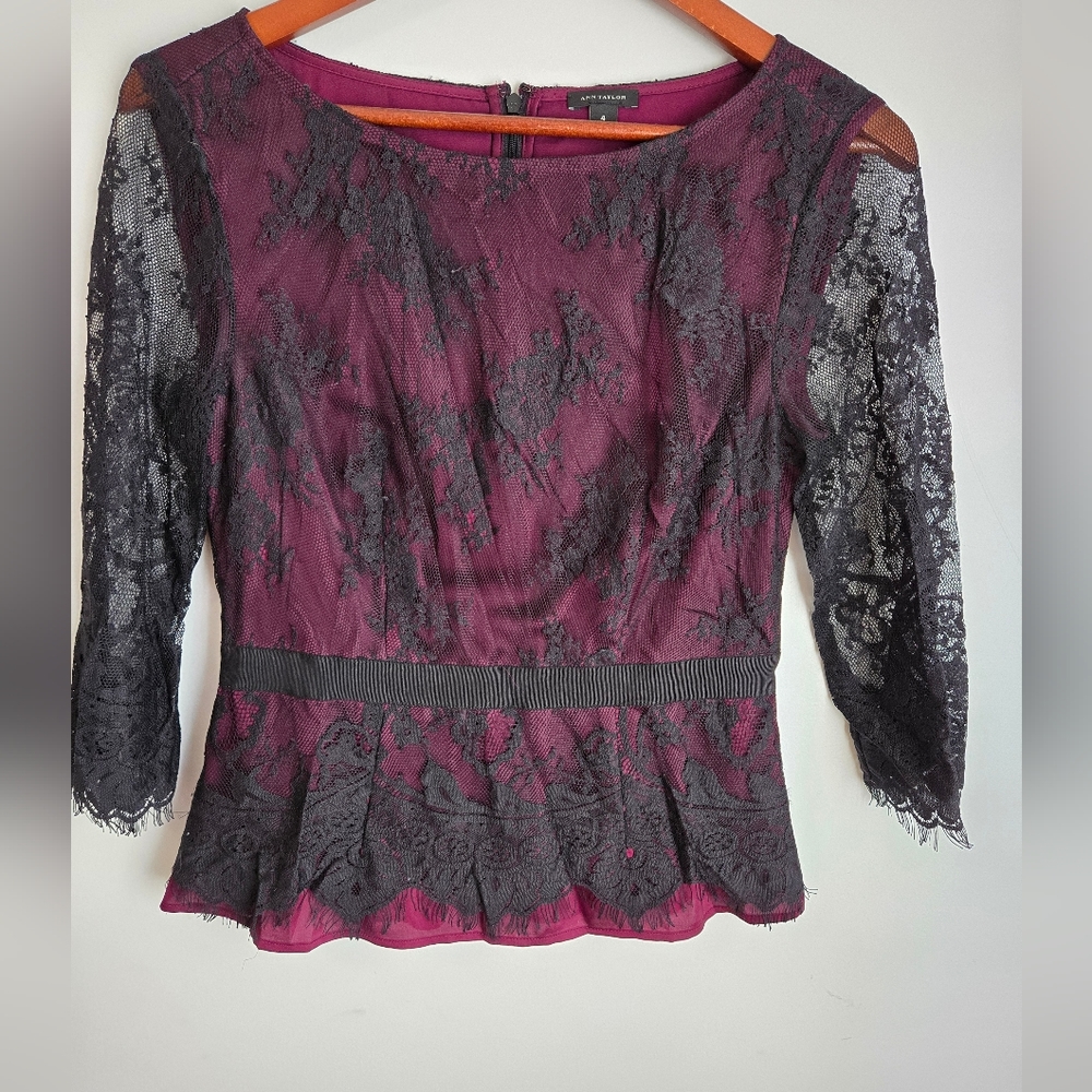 Ann Taylor Elegant Black and Wine Colored Lace Top Size 4
